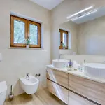 Mare With Private Pool And Garden - Happy Apartament *