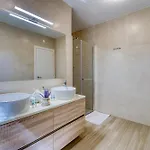 Apartament Mare With Private Pool And Garden - Happy Malinska